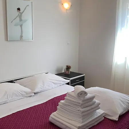 Luxury Lenka Apartment *